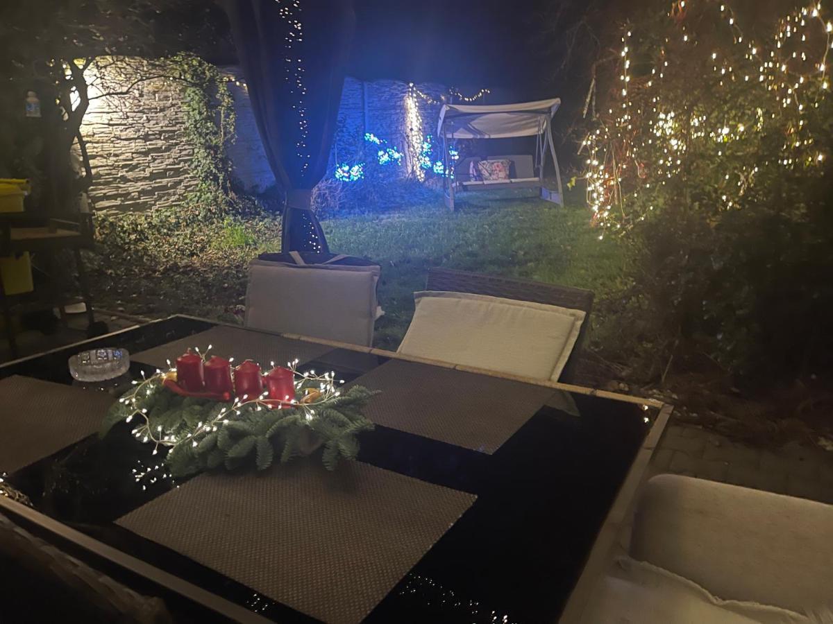 Alia House With Garden In Piestany Villa Dış mekan fotoğraf