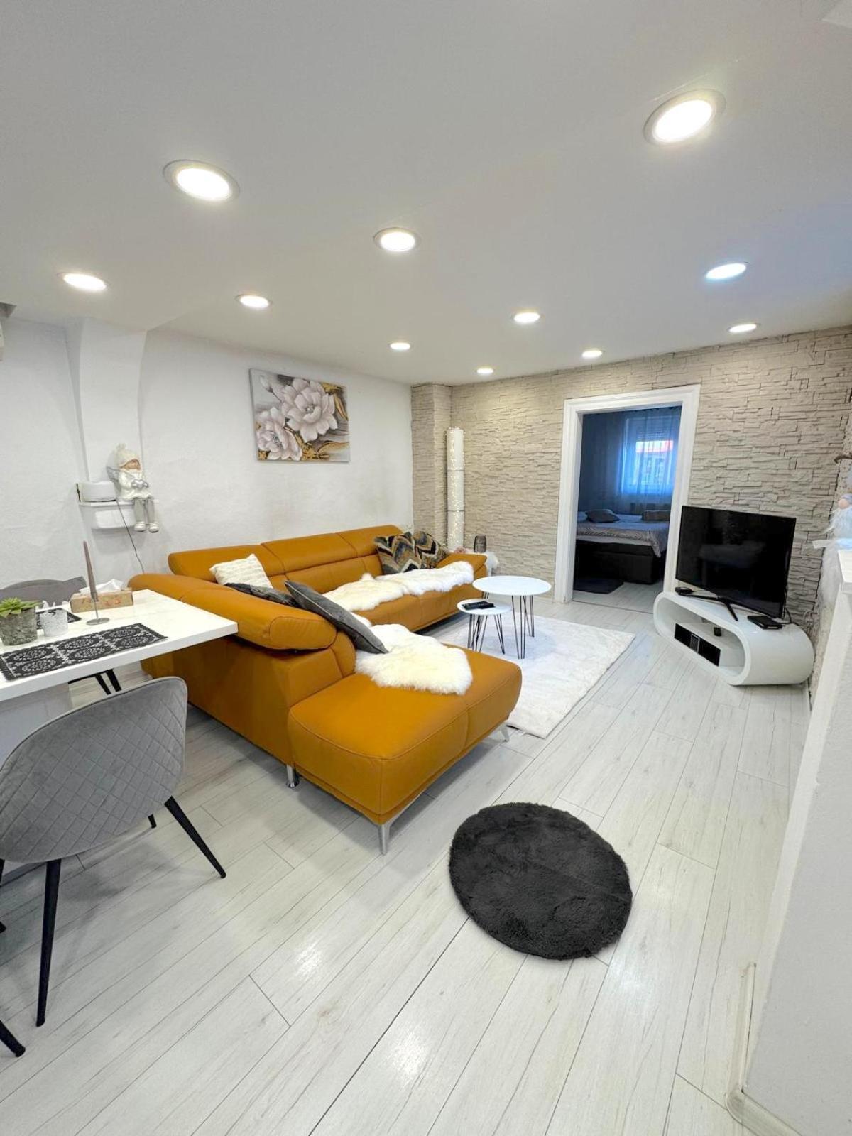 Alia House With Garden In Piestany Villa Dış mekan fotoğraf